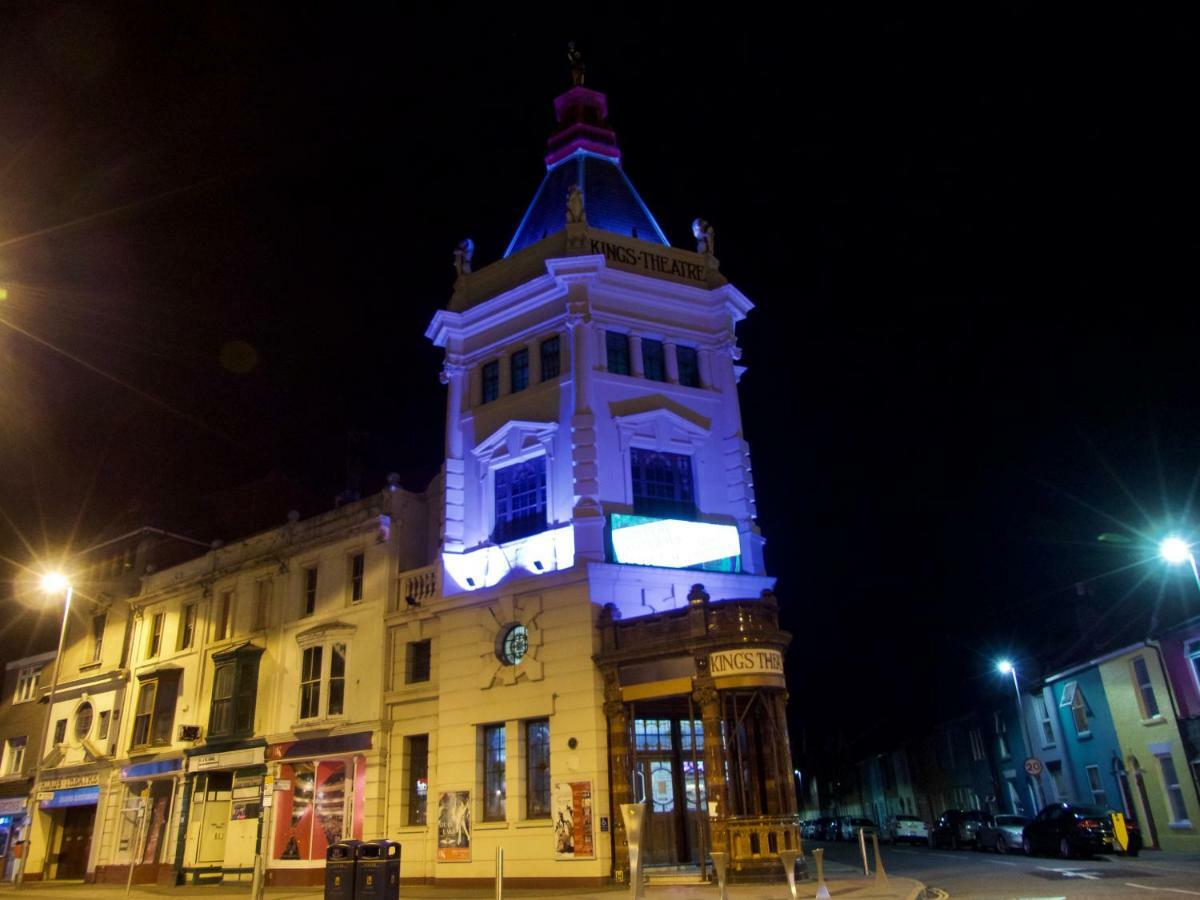 Thirty Barons Villa Southsea Luaran gambar